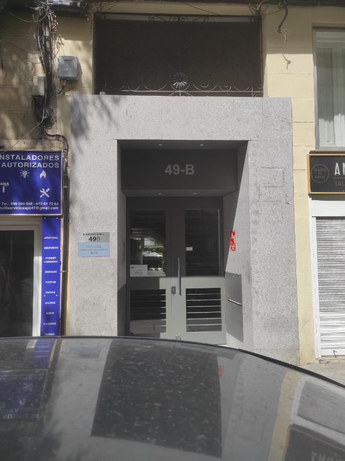 Chamberi Con Jardin B By Regalatemadrid Com Leilighet Eksteriør bilde
